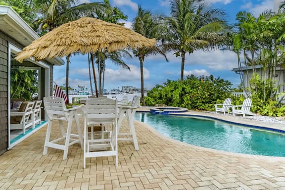 Coconut Cottage @ CLW Beach! - Image 1